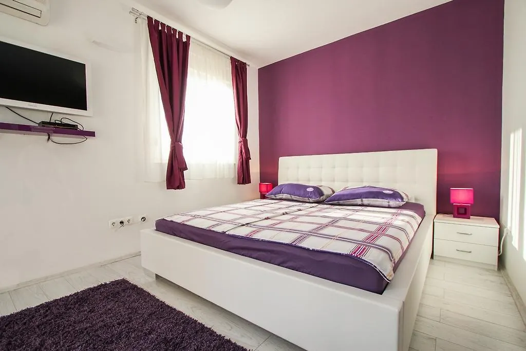 Apartment Gloria Trogir