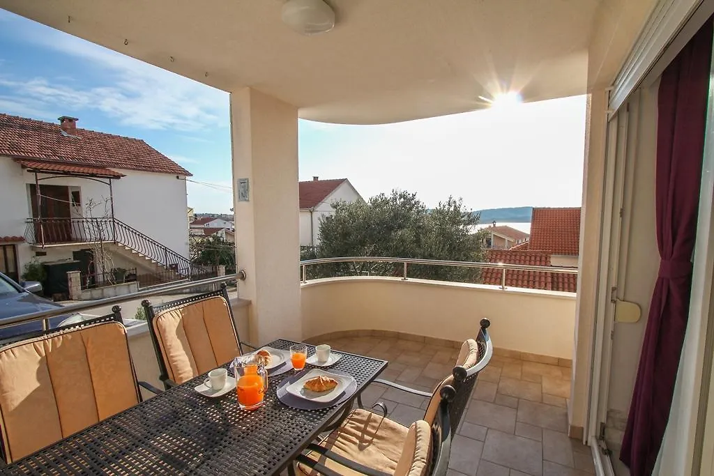 Apartment Gloria Trogir
